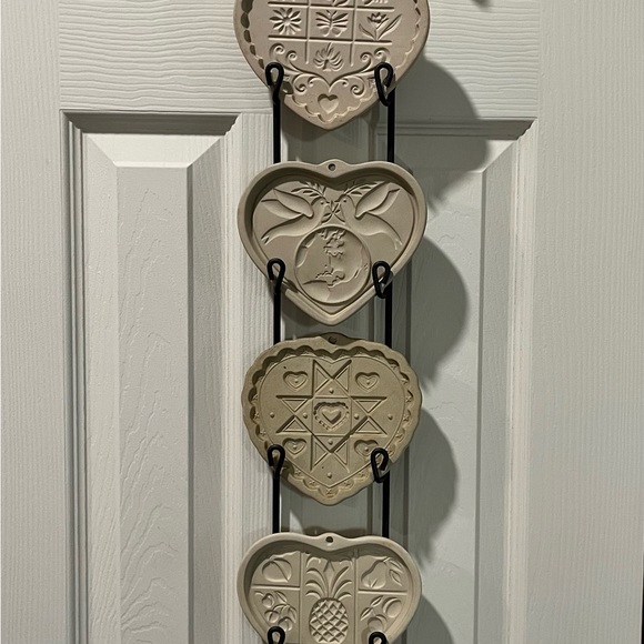 Clay Heart Mold or Mug Wall Holder - Picture 2 of 7